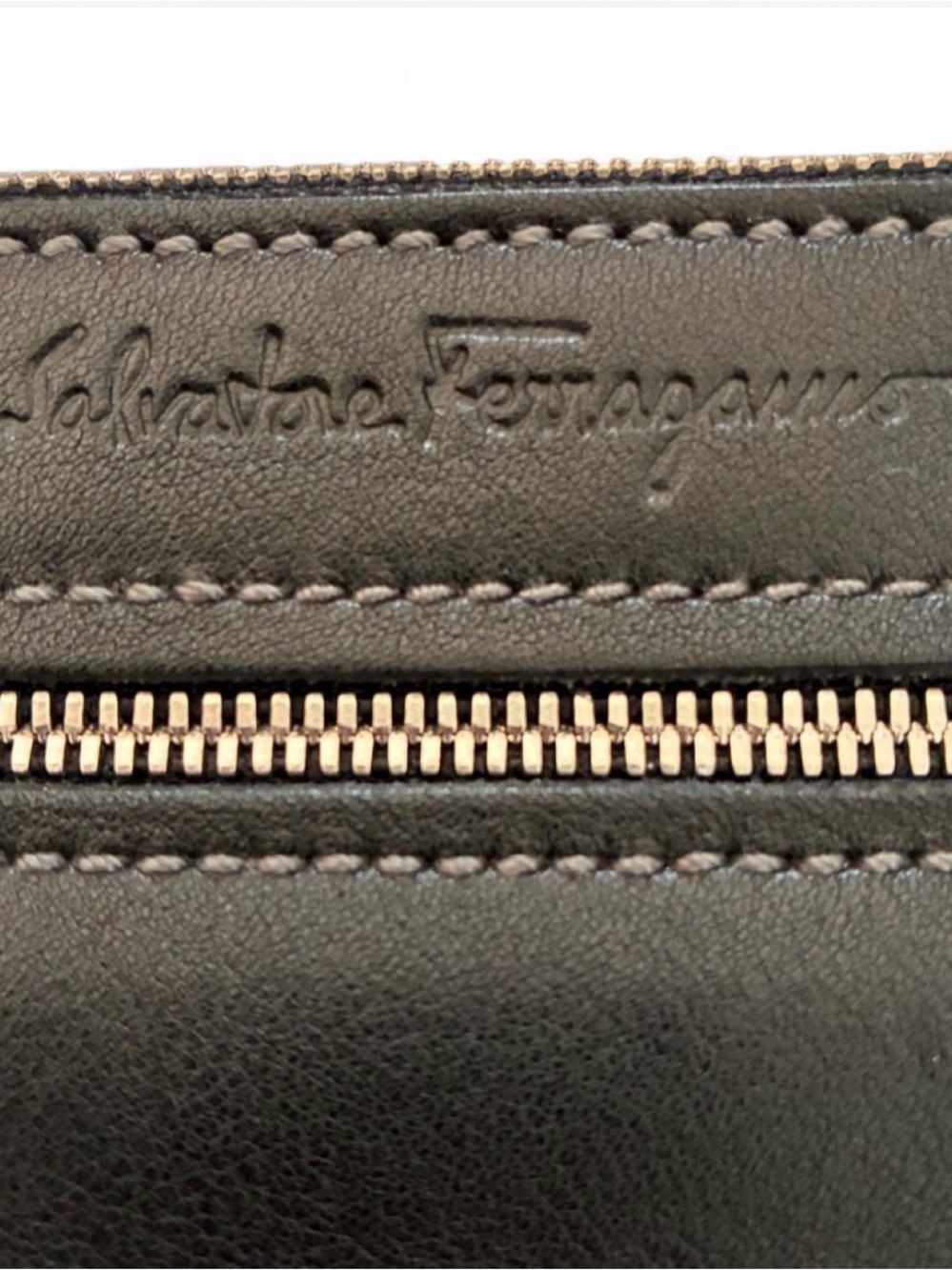 Salvatore Ferragamo Black Leather Adjustable Shoulder Bag - with COA - Picture 7 of 12